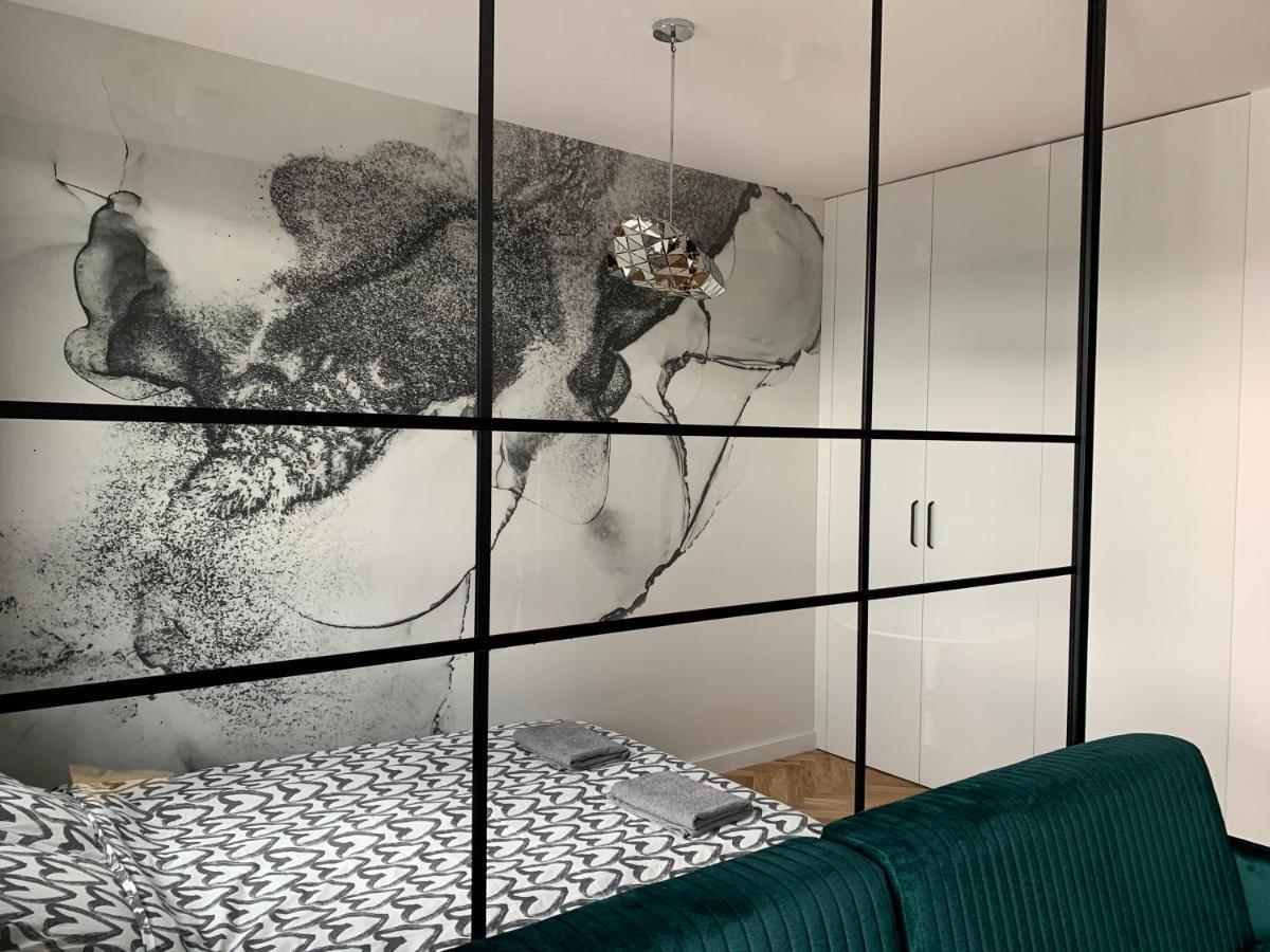 Apartamenty Wola Goleszowska وارسو المظهر الخارجي الصورة