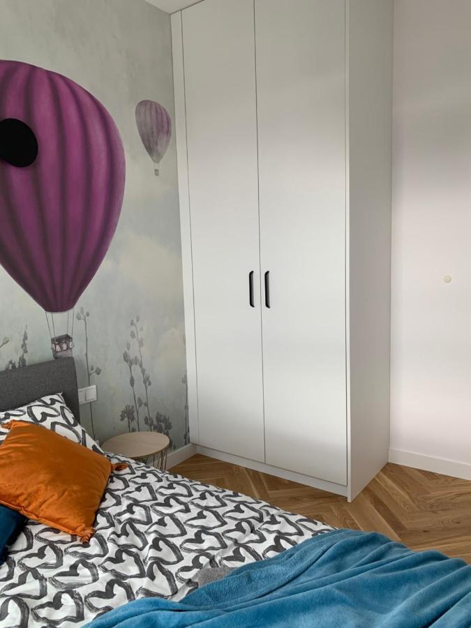 Apartamenty Wola Goleszowska وارسو المظهر الخارجي الصورة